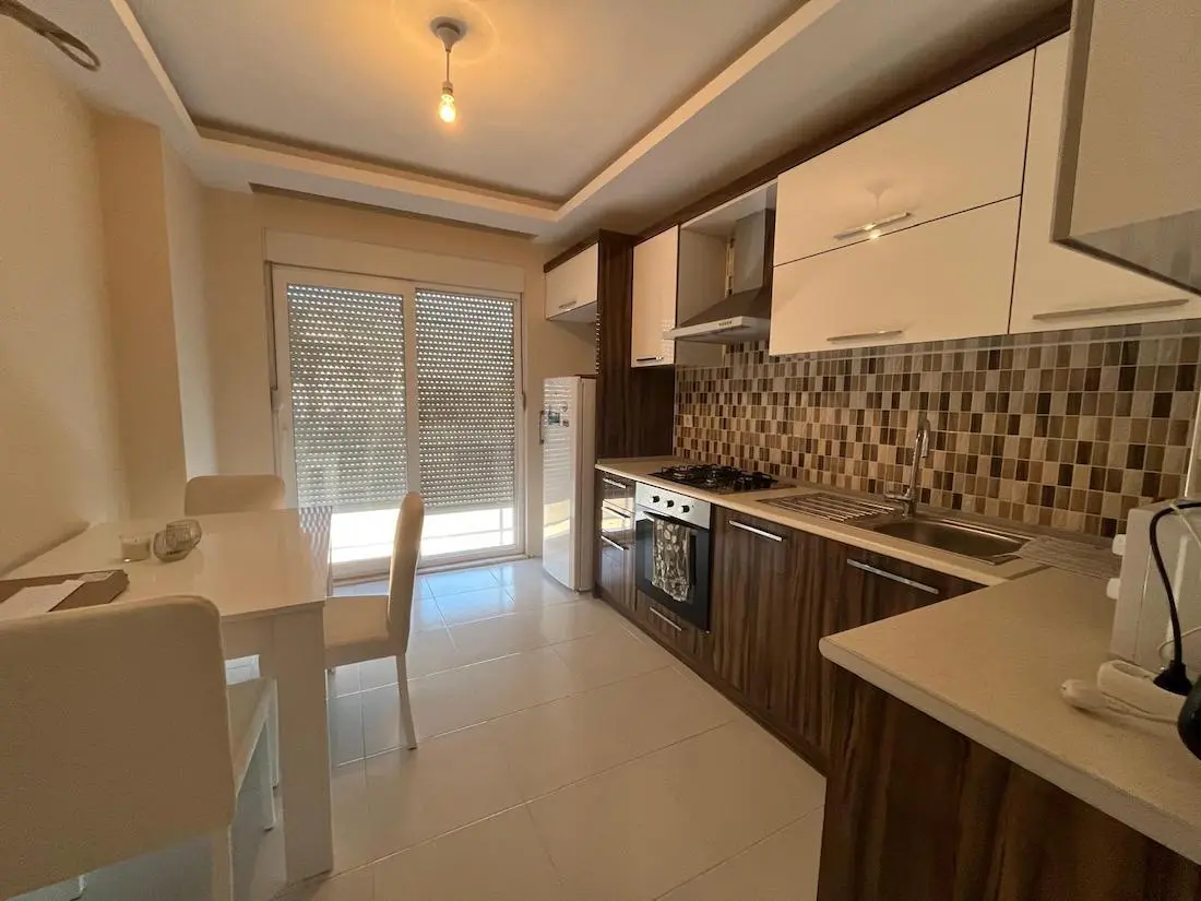 Fitted kitchen